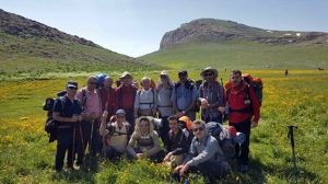 صعود تیم کوهنوردی مرکز  قلب و عروق شهید رجایی به ارتفاعات جنت رودبار،قله سماموس: عکس شماره 4 / 7
